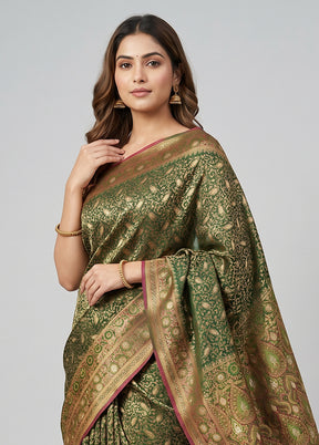 Blue Tanchoi Silk Saree With Blouse Piece