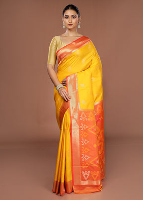 Yellow Dupion Silk Saree With Blouse Piece
