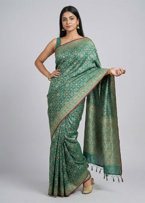 Green Kora Silk Saree With Blouse Piece