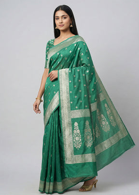 Green Dupion Silk Saree With Blouse Piece