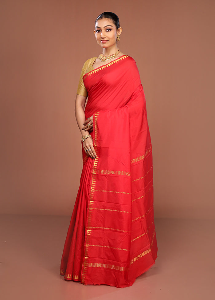 Red Kanjivaram Silk Saree With Blouse Piece