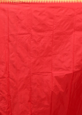 Red Kanjivaram Silk Saree With Blouse Piece