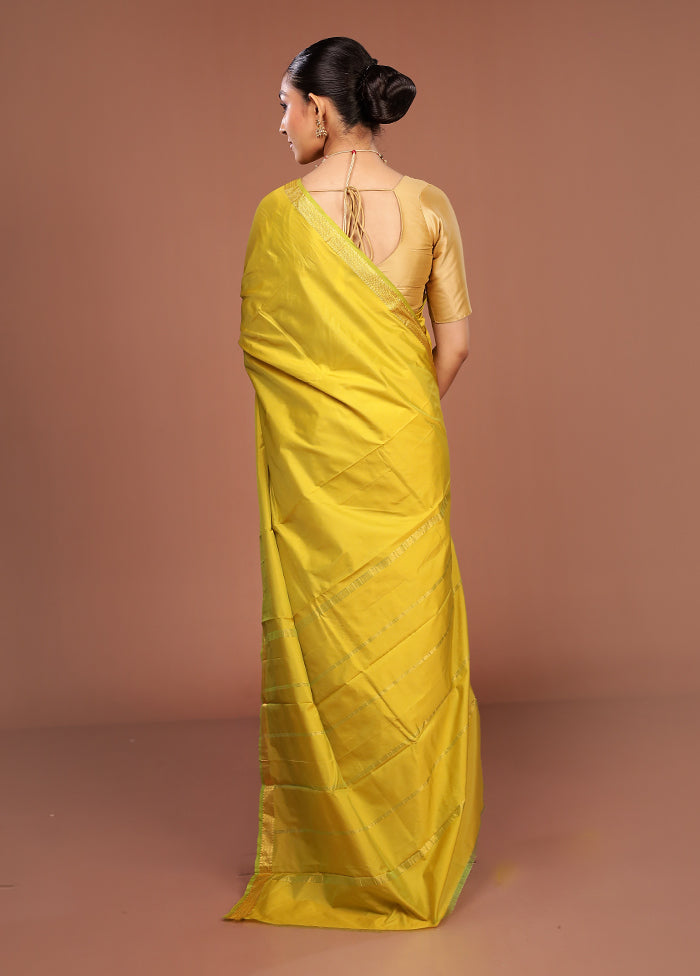 Green Kanjivaram Silk Saree With Blouse Piece