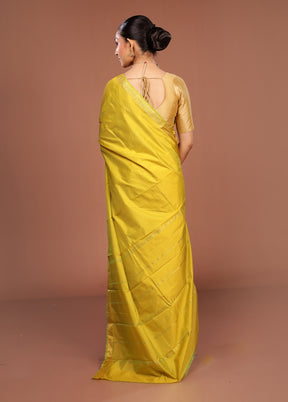 Green Kanjivaram Silk Saree With Blouse Piece