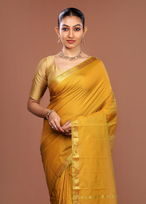 Green Kanjivaram Silk Saree With Blouse Piece