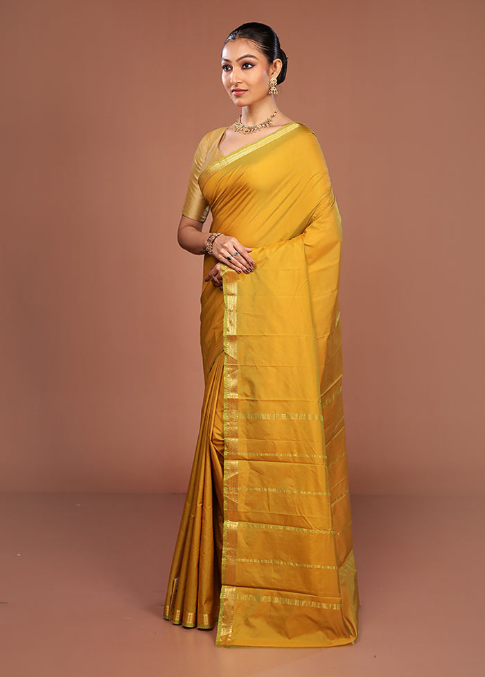 Green Kanjivaram Silk Saree With Blouse Piece