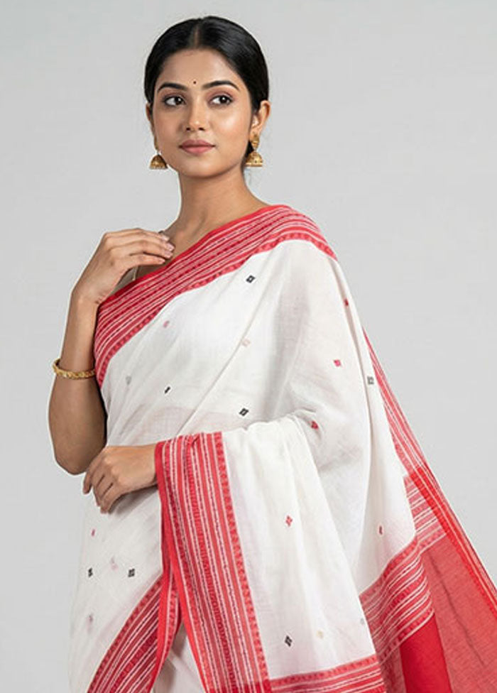 White Matka Silk Saree With Blouse Piece