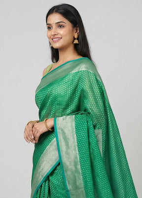 Green Kora Silk Saree With Blouse Piece