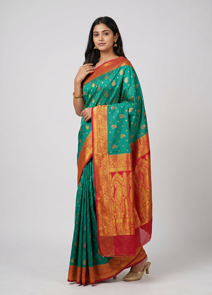 Green Dupion Silk Saree With Blouse Piece