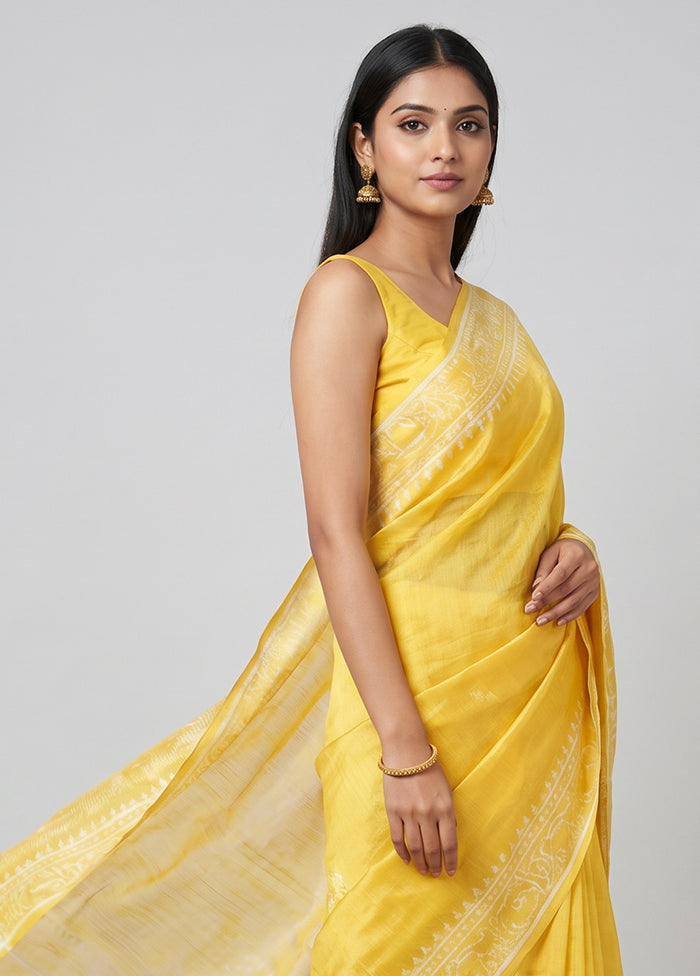 Yellow Printed Silk Saree Without Blouse Piece