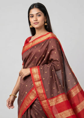 Brown Kanjivaram Silk Saree With Blouse Piece