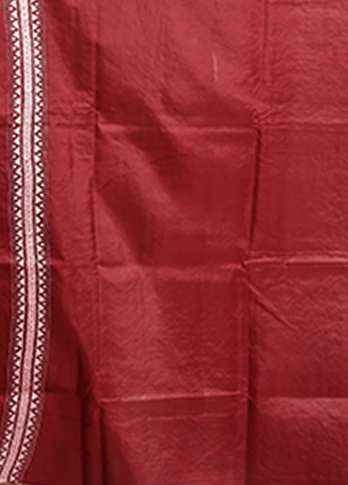 Maroon Handloom Kantha Stitch Pure Silk Saree With Blouse Piece