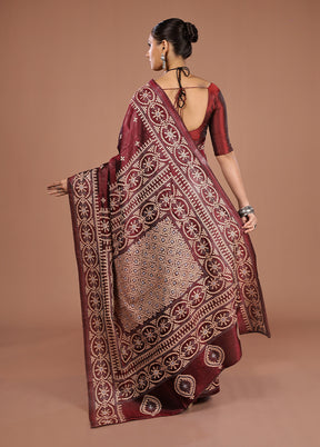 Maroon Handloom Kantha Stitch Pure Silk Saree With Blouse Piece