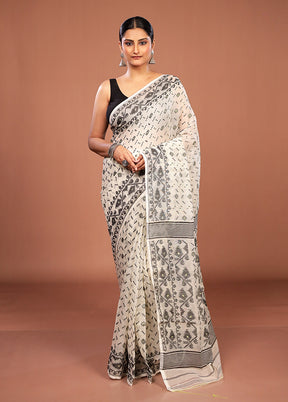 Cream Jamdani Cotton Saree Without Blouse Piece