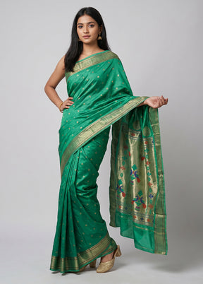 Green Handloom Kanjivaram Pure Silk Saree With Blouse Piece