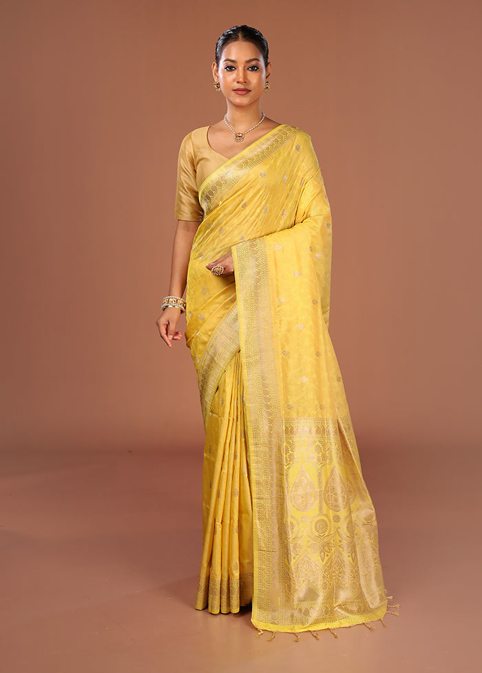 Yellow Kanjivaram Silk Saree With Blouse Piece