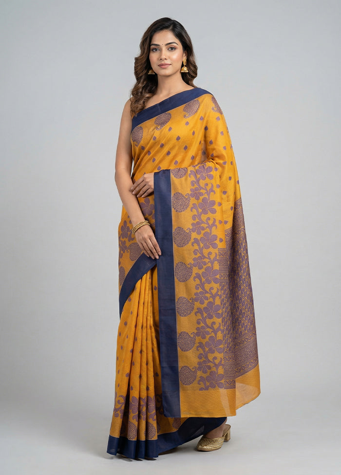 Orange Cotton Saree With Blouse Piece