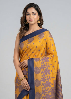 Orange Cotton Saree With Blouse Piece