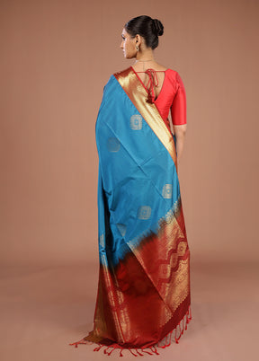 Blue Kanjivaram Silk Saree With Blouse Piece