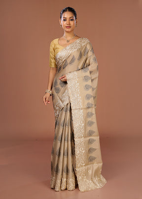 Cream Tussar Silk Saree With Blouse Piece
