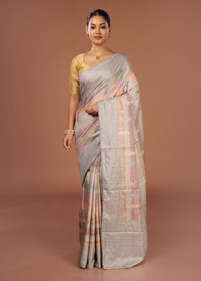 Cream Tussar Silk Saree With Blouse Piece
