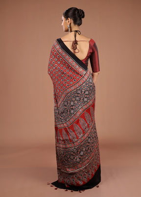 Maroon Printed Pure Silk Saree Without Blouse Piece