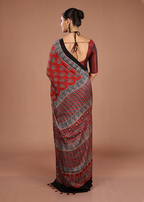 Maroon Printed Pure Silk Saree Without Blouse Piece