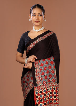 Brown Printed Silk Saree Without Blouse Piece