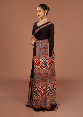 Brown Printed Silk Saree Without Blouse Piece