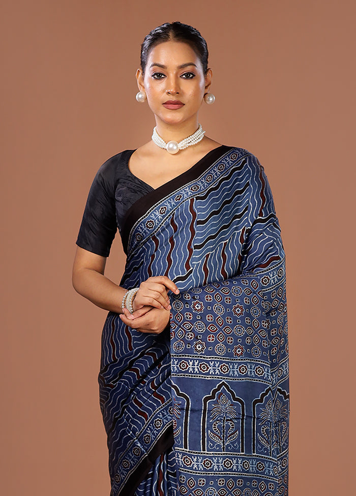Blue Printed Silk Saree Without Blouse Piece