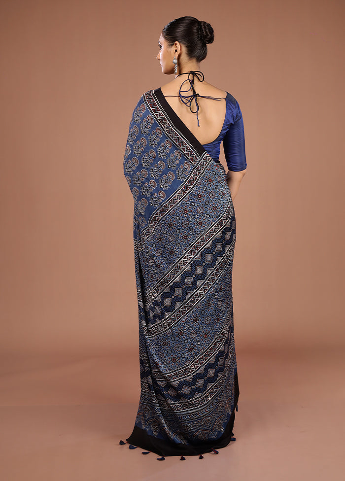 Blue Printed Silk Saree Without Blouse Piece