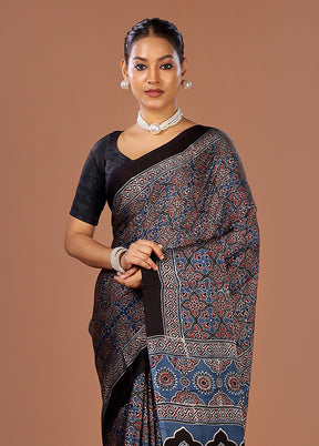 Blue Printed Pure Silk Saree Without Blouse Piece