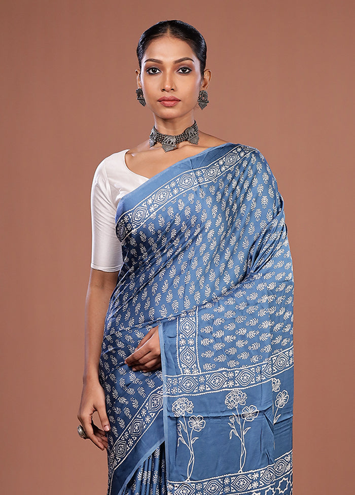 Blue Printed Silk Saree Without Blouse Piece
