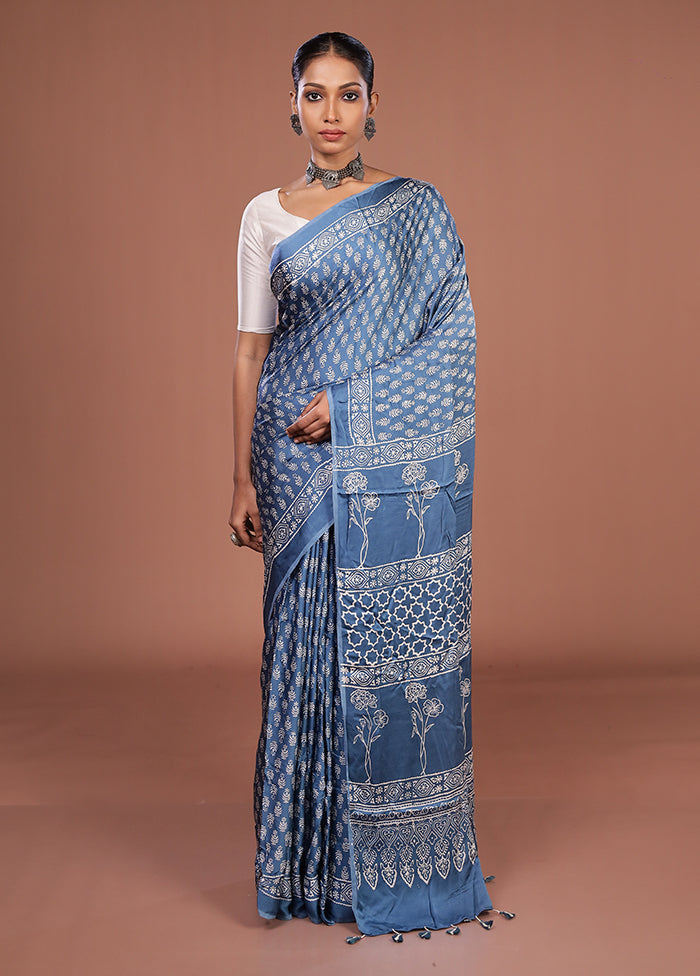 Blue Printed Silk Saree Without Blouse Piece