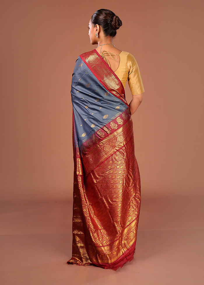Grey Gadwal Silk Saree Without Blouse Piece