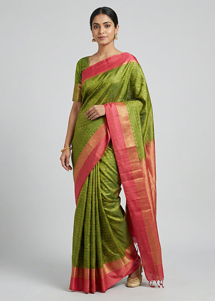 Green Handloom Kanjivaram Pure Silk Saree With Blouse Piece