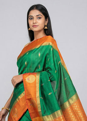 Green Handloom Kanjivaram Pure Silk Saree With Blouse Piece