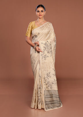 Cream Tussar Silk Saree With Blouse Piece