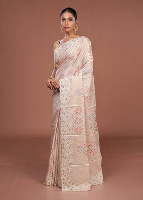 Cream Tussar Silk Saree With Blouse Piece