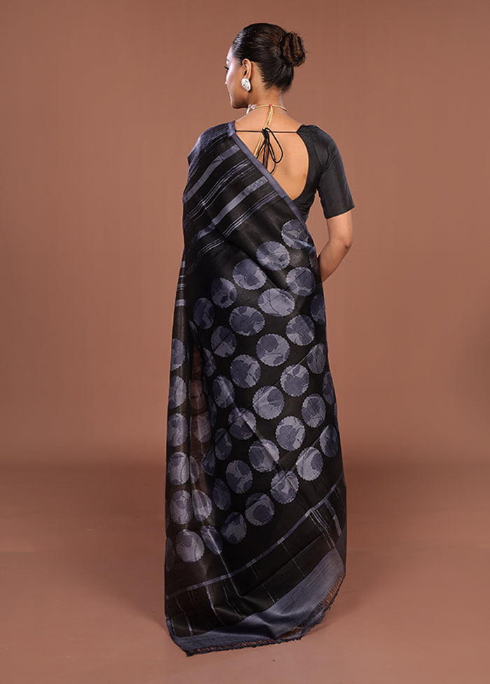 Yellow Printed Silk Saree Without Blouse Piece