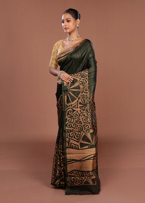 Cream Printed Pure Silk Saree Without Blouse Piece