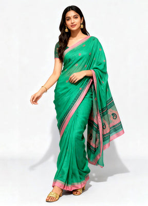 Green Cotton Saree With Blouse Piece
