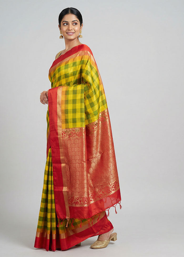 Yellow Handloom Kanjivaram Pure Silk Saree With Blouse Piece