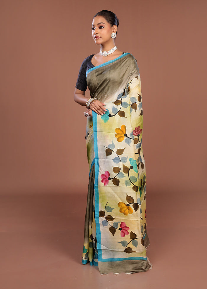 Cream Printed Silk Saree Without Blouse Piece