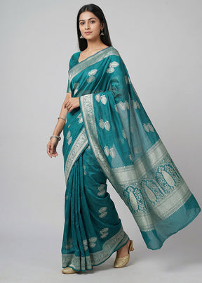 Green Cotton Saree With Blouse Piece