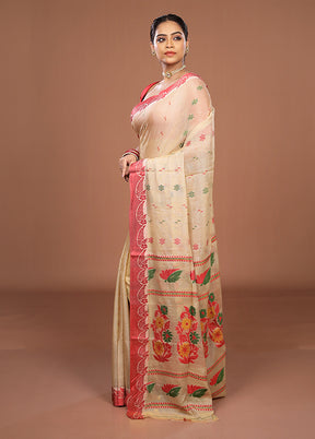Cream Matka Silk Saree With Blouse Piece