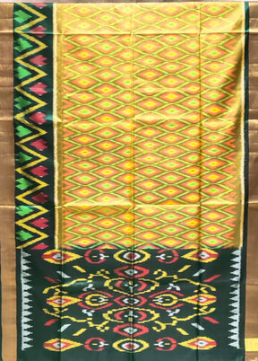 Multicolor Handloom Kanchipuram Pure Silk Saree With Blouse Piece