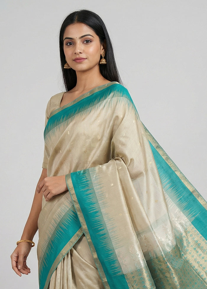 Cream Handloom Kanchipuram Pure Silk Saree With Blouse Piece