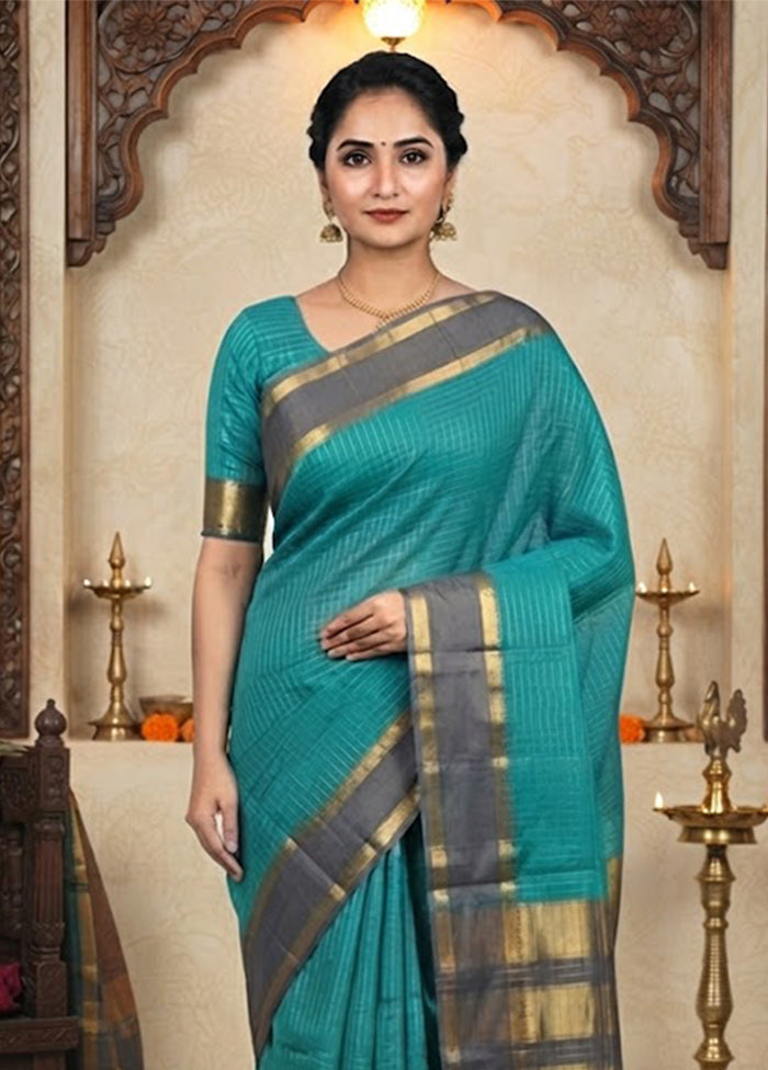 Green Handloom Kanjivaram Pure Silk Saree With Blouse Piece