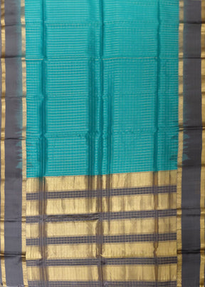 Green Handloom Kanjivaram Pure Silk Saree With Blouse Piece